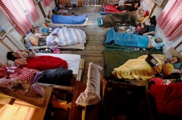 В Черногории закончился чемпионат по лени. Как думаете, сколько пролежал победитель? В Черногории закончился чемпионат по лени. Как думаете, сколько пролежал победитель?