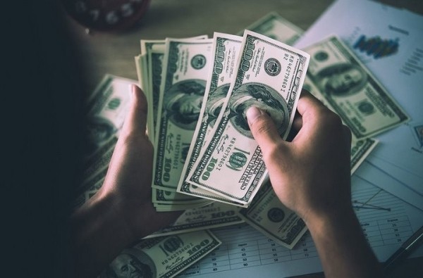 Кто в Беларуси заплатит «налог на богатство», а каких доходов новшества не коснутся?